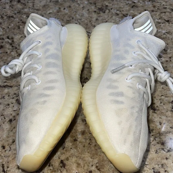Yeezy Boost 350 V2 in Cream and Tan